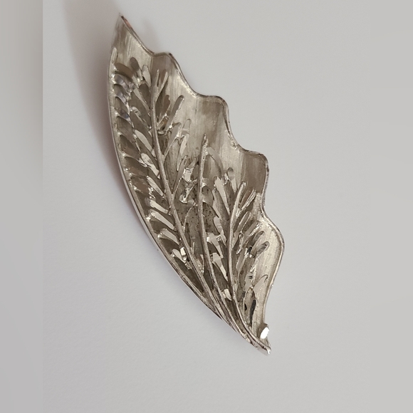 Vintage coro silver butterfly wing brooch pin estate vtg excellent condition - Picture 2 of 8